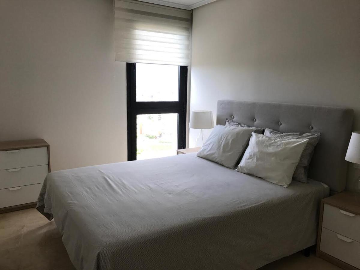 Apartamento Ciudad De Las Ciencias Apartment Valencia Bagian luar foto